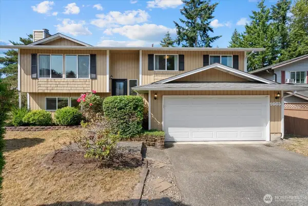 1665 Monroe Court Se, Renton, WA 98058