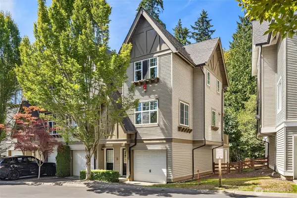 22534 NE Alder Crest Lane, Redmond, WA 98053