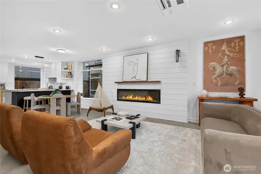 5011 Fauntleroy Way Sw #Unit A, Seattle, WA 98136 - #3