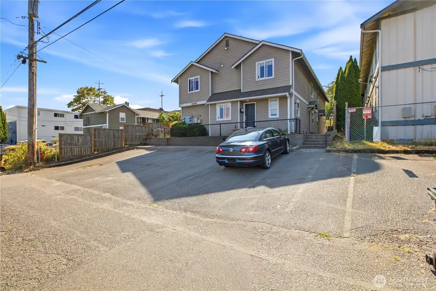 1939 I Street #B, Tacoma, WA 98405 - #2