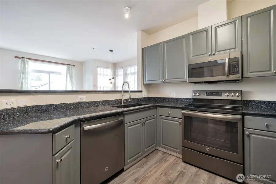 17656 134th Lane Se #F17656, Renton, WA 98058 - #3