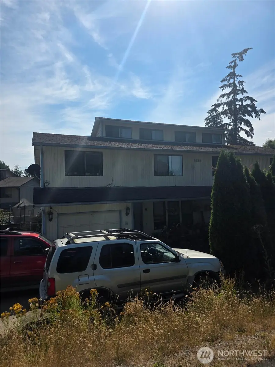 5620 61st Street Ne #A & B, Marysville, WA 98270 - #3