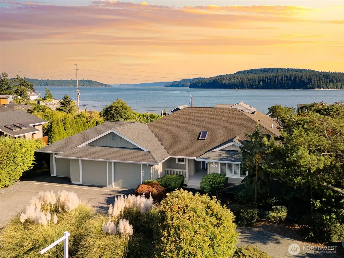 6404 Warren Street, Anacortes, WA 98221 - #1