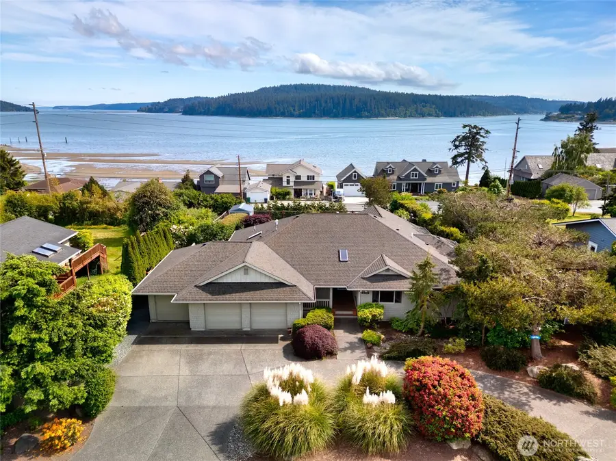6404 Warren Street, Anacortes, WA 98221 - #2