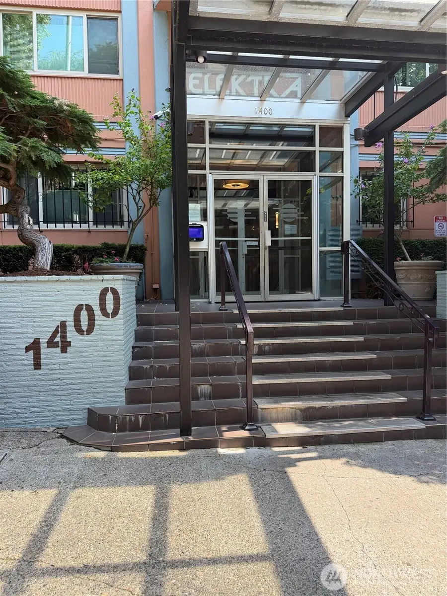 1400 Hubbell Place #814, Seattle, WA 98101 - #2