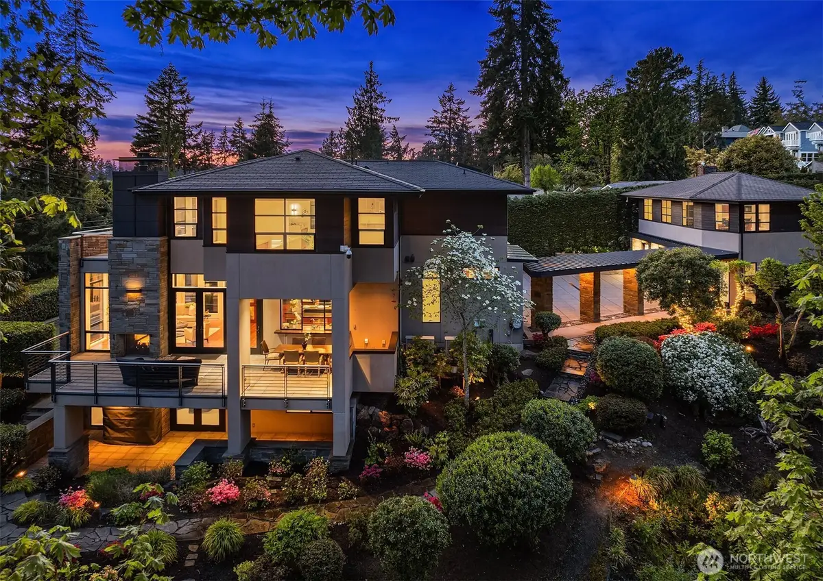 9632 Lake Washington Boulevard Ne, Bellevue, WA 98004 - #1