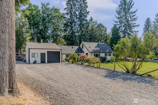 23425 SE 440th Street, Enumclaw, WA 98022
