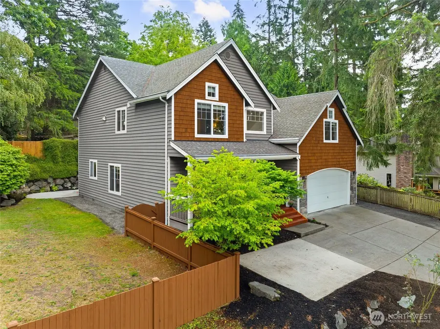 19028 37th Avenue Ne, Lake Forest Park, WA 98155 - #3