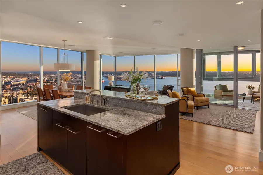 1521 2nd Avenue #3303, Seattle, WA 98101 - #3