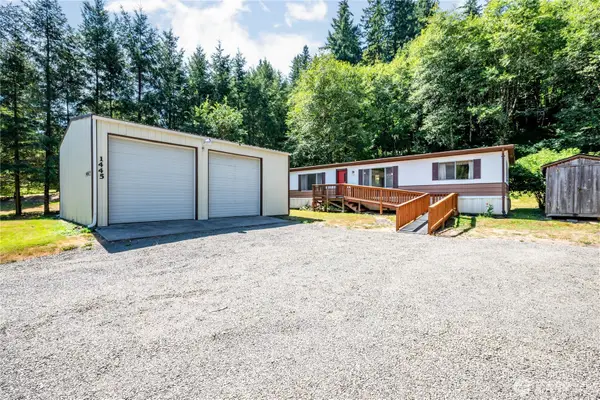 1445 Hazel Dell Road, Castle Rock, WA 98611