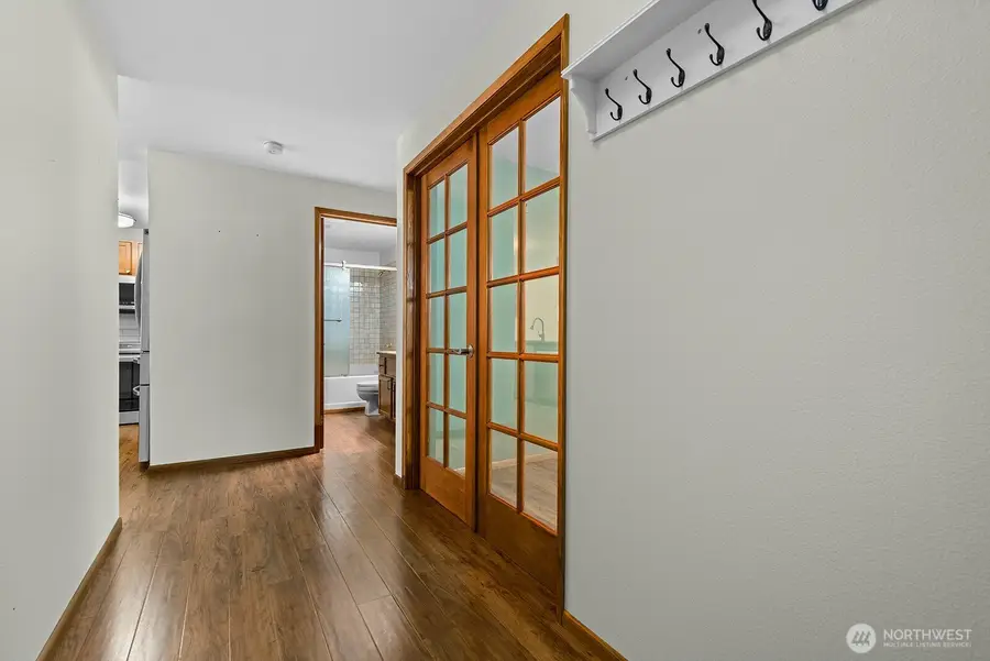 6920 California Avenue Sw #12, Seattle, WA 98136 - #2