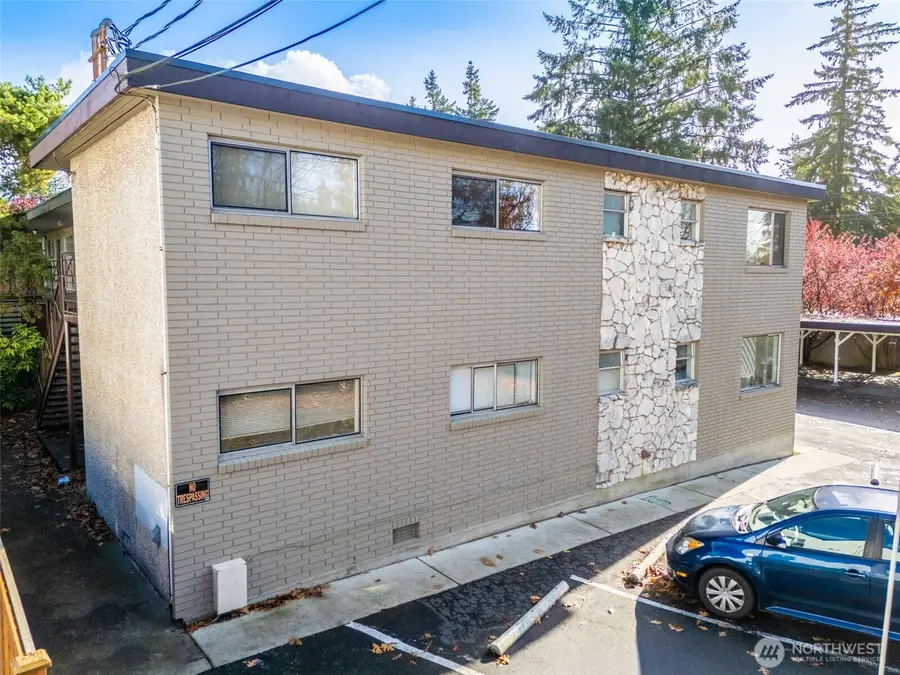 14520 Phinney Avenue N, Shoreline, WA 98133 - #2