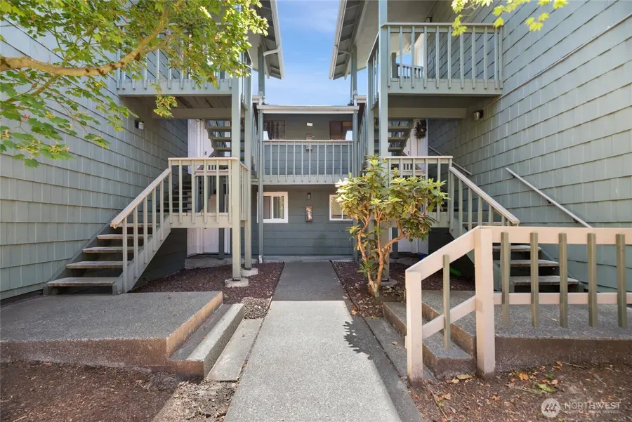 3430 I Street Ne #J 202, Auburn, WA 98002 - #2