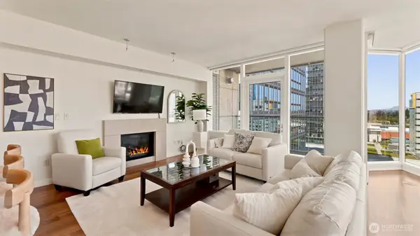 500 106th Avenue Ne #1501, Bellevue, WA 98004
