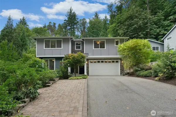6814 NE 129th Street, Kirkland, WA 98034
