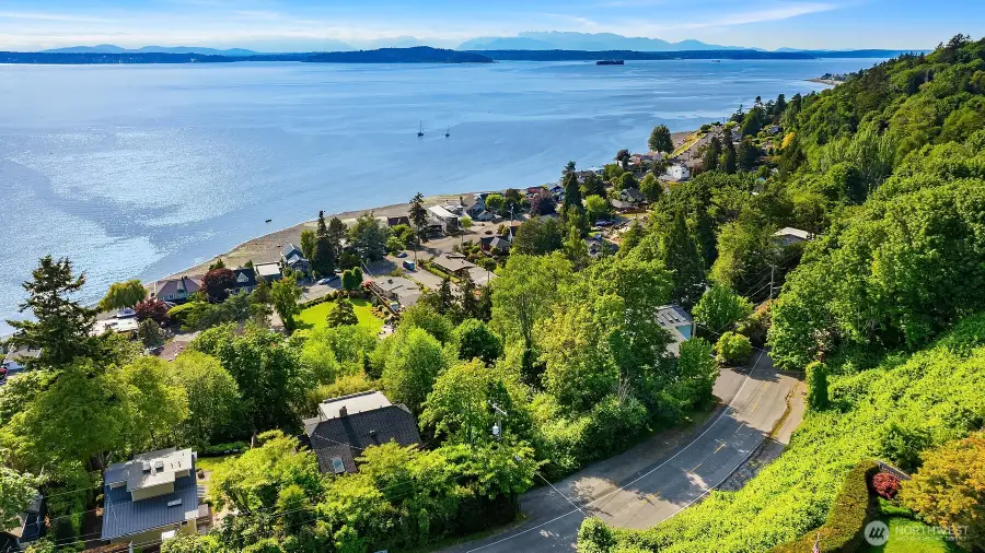 5215 SW Jacobsen Road, Seattle, WA 98136 - #2
