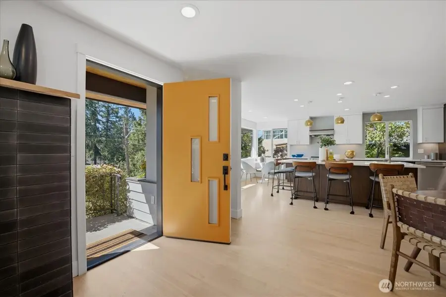 10705 41st Place Ne, Seattle, WA 98125 - #3
