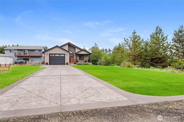 31604 G Street, Ocean Park, WA 98640