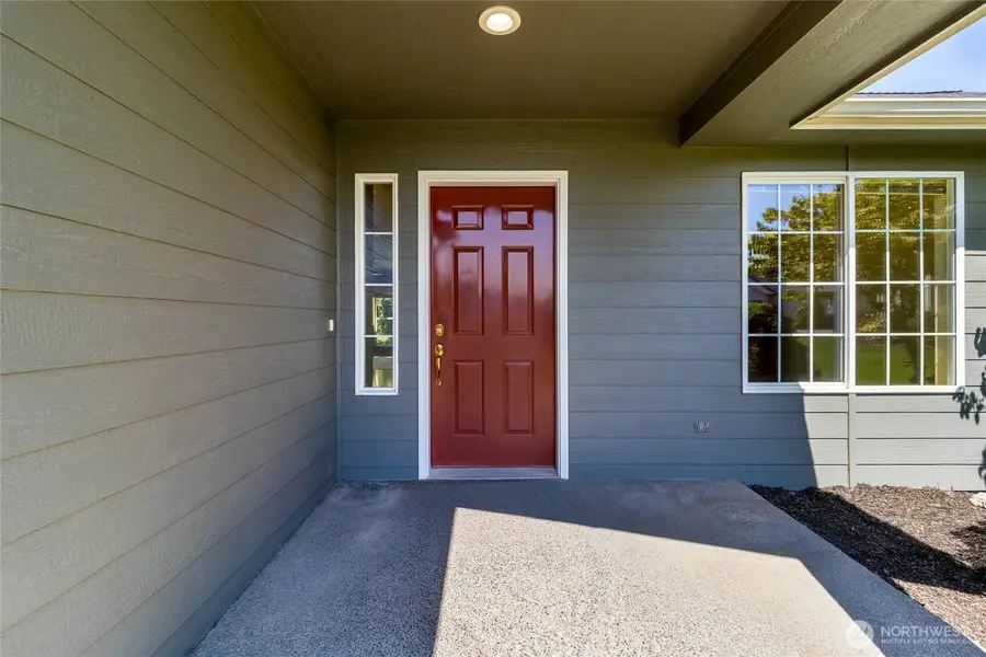 1716 Grassland Court, College Place, WA 99324 - #2
