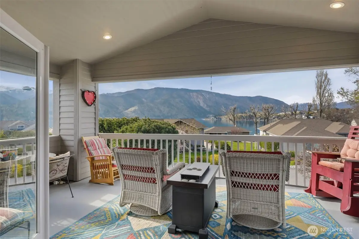207 Manson View Drive, Manson, WA 98831 - #1