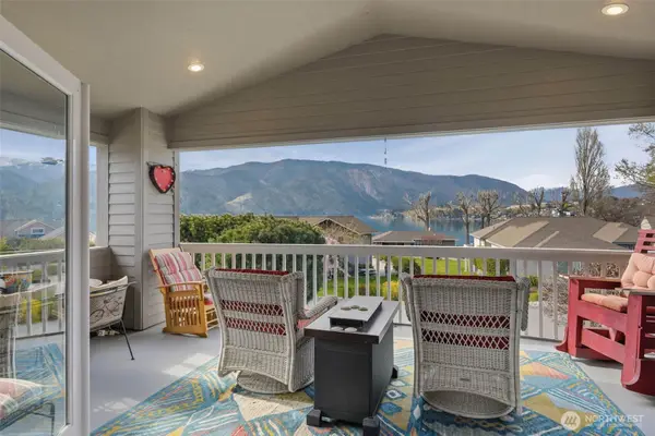 207 Manson View Drive, Manson, WA 98831
