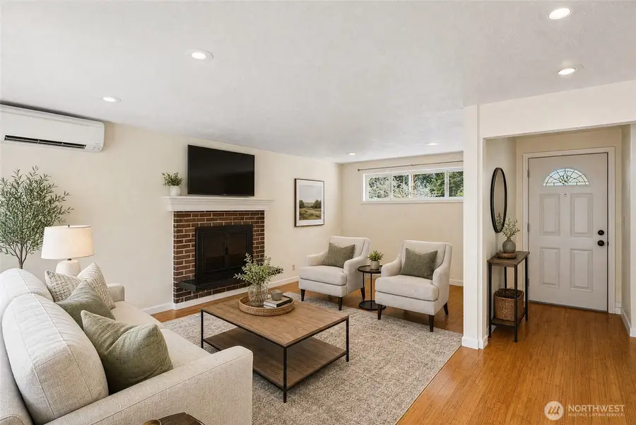 20224 Greenwood Ave N, Shoreline, WA 98133 - #3