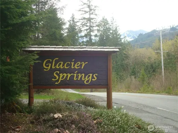 7566 Glacier Springs Drive #8 & 11, Glacier, WA 98244