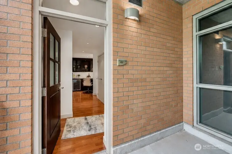 10610 NE 9th Place #400, Bellevue, WA 98004 - #2