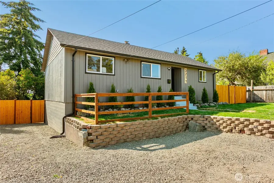 3211 Herren Avenue, Bremerton, WA 98310 - #3