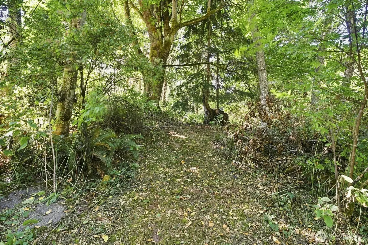 1 Leroy Circle, Clinton, WA 98236 - #1