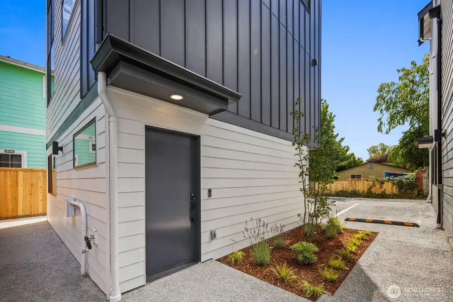3945 S Morgan Street, Seattle, WA 98118 - #2