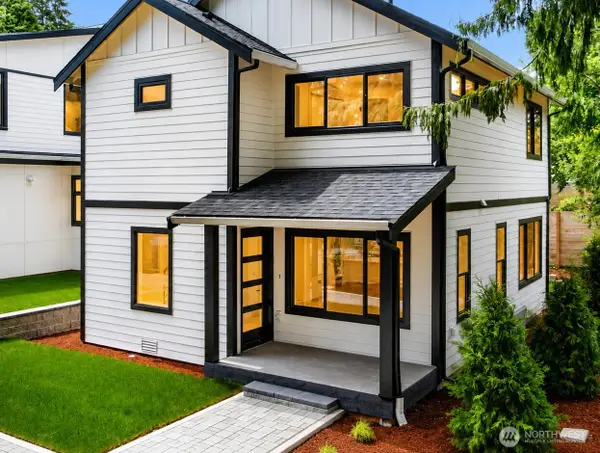 12644 NE 80th Street, Kirkland, WA 98033