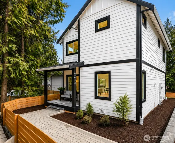 12646 NE 80th Street, Kirkland, WA 98033