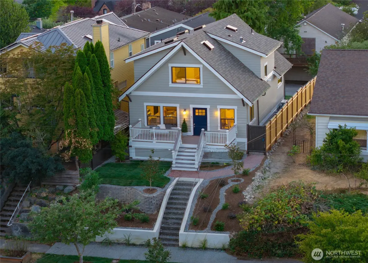 7717 2nd Avenue Ne, Seattle, WA 98115 - #1