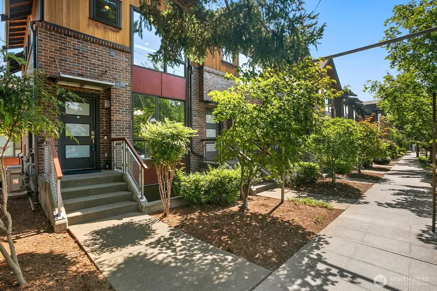 6542 32nd Avenue Ne #A, Seattle, WA 98115 - #3
