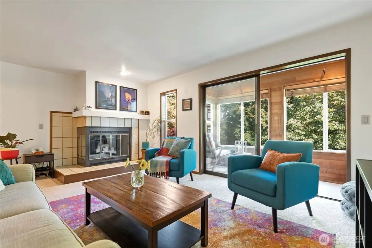 12027 15th Avenue Ne #304, Seattle, WA 98125 - #1