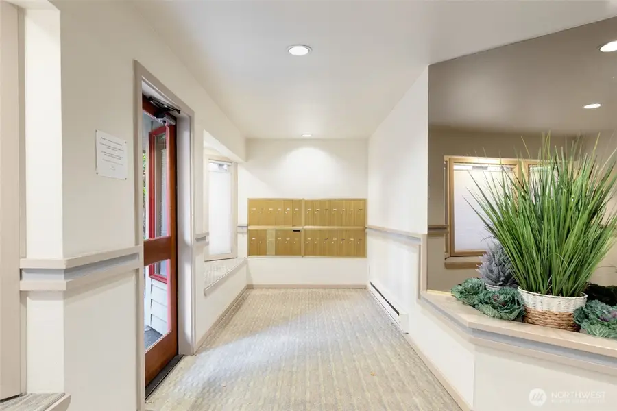 12027 15th Avenue Ne #304, Seattle, WA 98125 - #3