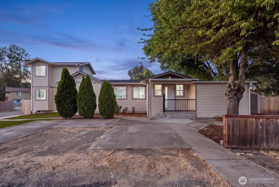 221 2nd Avenue N, Algona, WA 98001 - #2
