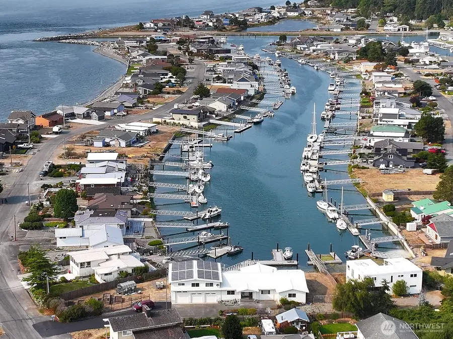 3787 Oceanside Drive, Greenbank, WA 98253 - #3
