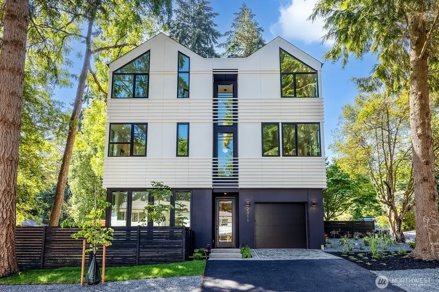 2011 NE 123rd Street, Seattle, WA 98125 - #2