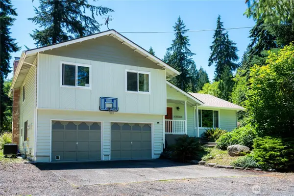 13814 214th Street E, Graham, WA 98338