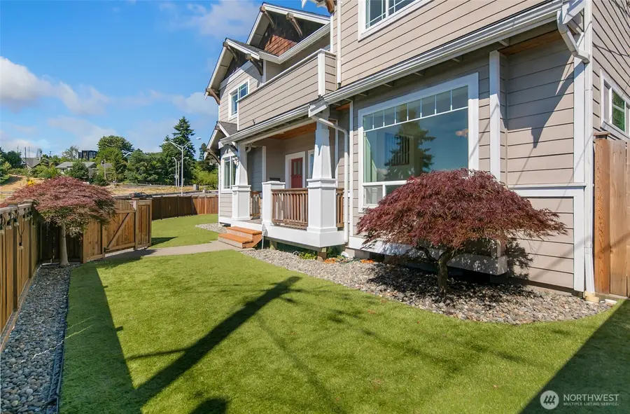7208 8th Avenue Ne, Seattle, WA 98115 - #2