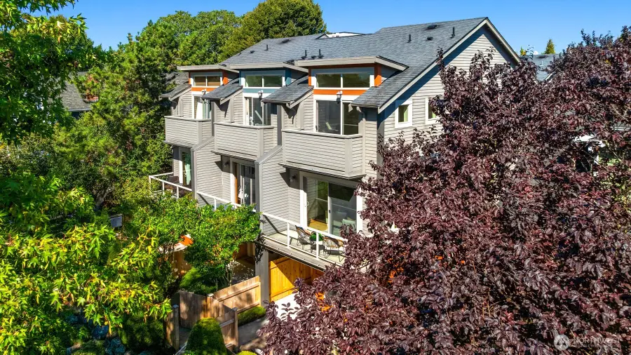 2340 44th Avenue Sw #C, Seattle, WA 98116 - #2