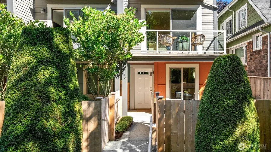 2340 44th Avenue Sw #C, Seattle, WA 98116 - #3