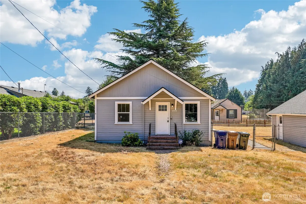 6925 52nd Avenue W, University Place, WA 98467 - #1