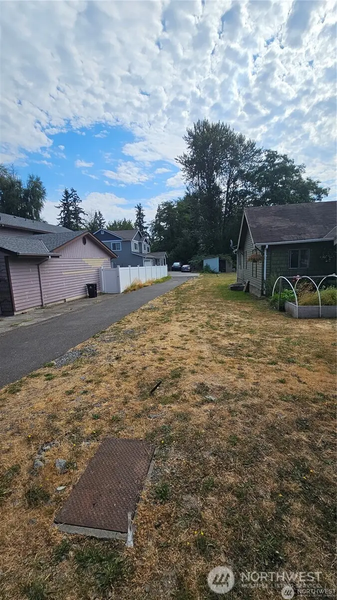 18534 Stone Avenue N, Shoreline, WA 98133 - #3
