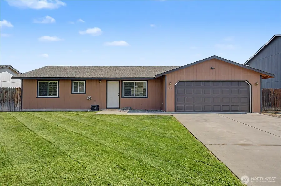513 Monarch Street, Moses Lake, WA 98837 - #2
