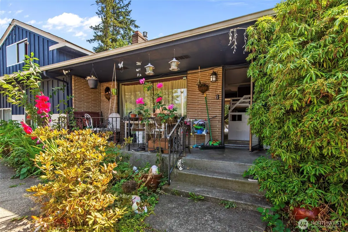 302 115th Street E, Tacoma, WA 98445 - #1