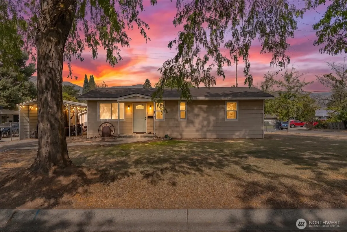 1028 Camas Street, Coulee Dam, WA 99116 - #1