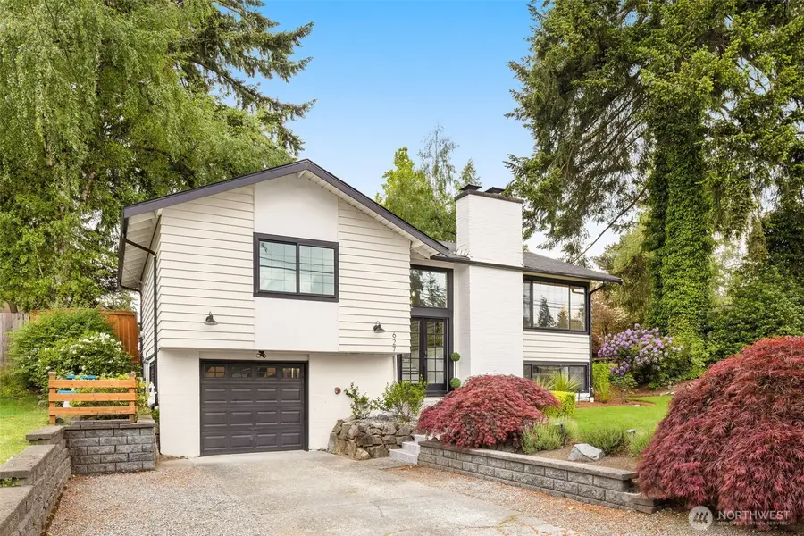 627 166th Avenue Ne, Bellevue, WA 98008 - #2